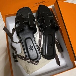 Hermes Black Women's Sandals